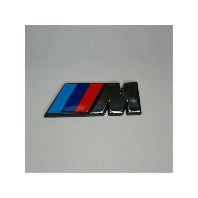Emblemat 81
